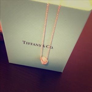 Tiffany Twist Knot Pendant